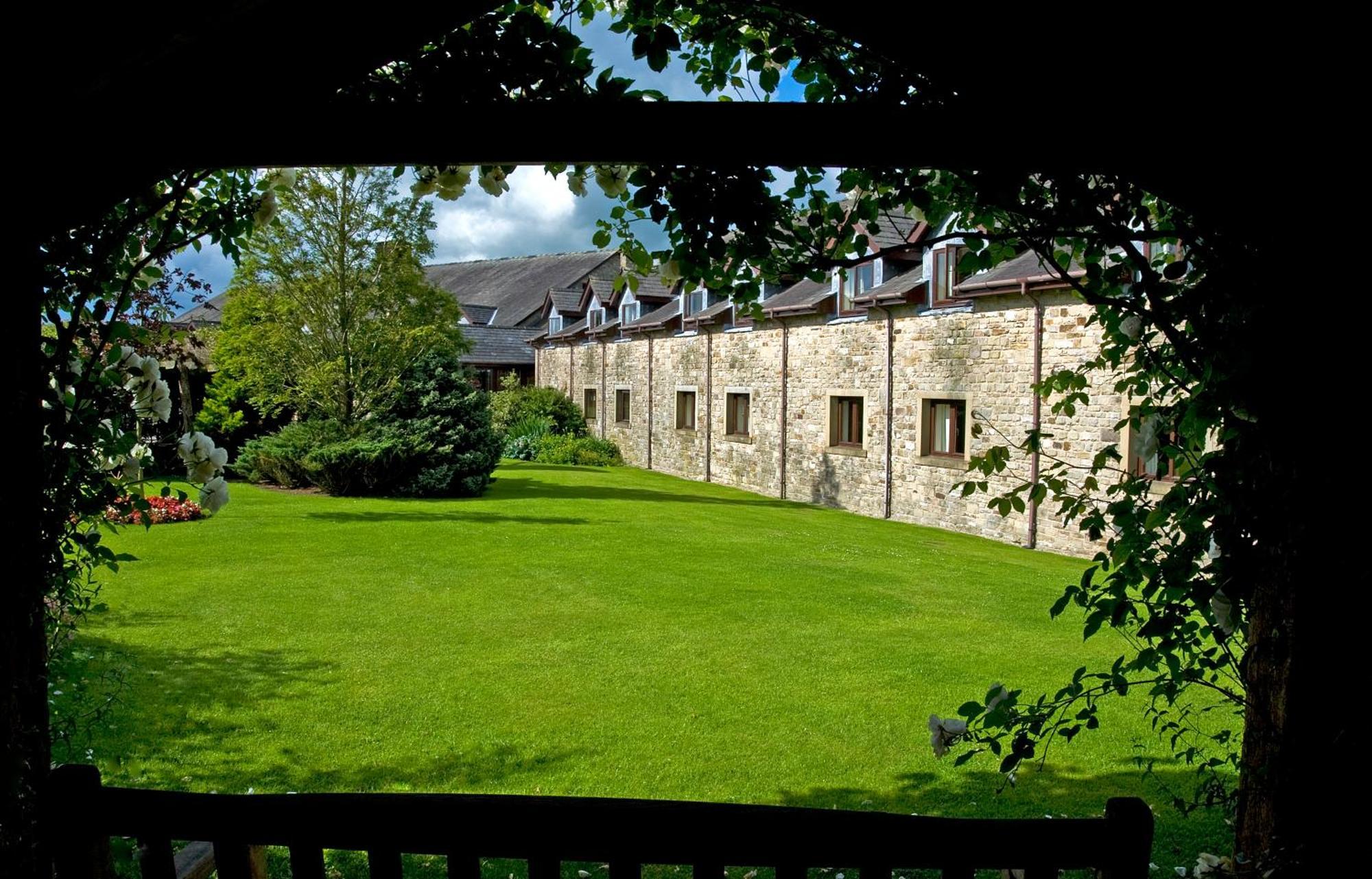 Garstang Country Hotel & Golf, Sure Hotel Collection Exterior photo